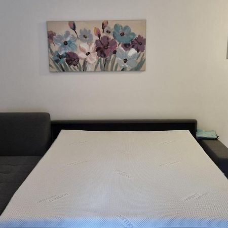 Apartment Porat Porat  Bagian luar foto
